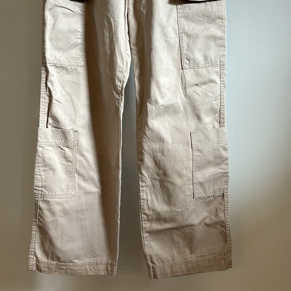 H&M cotton wide leg cargos. - Picture 3 of 8